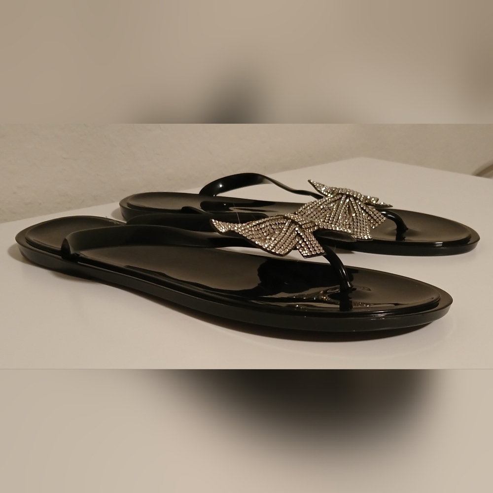 Black Rhinestone Bow Flip Flips - Picture 2 of 6